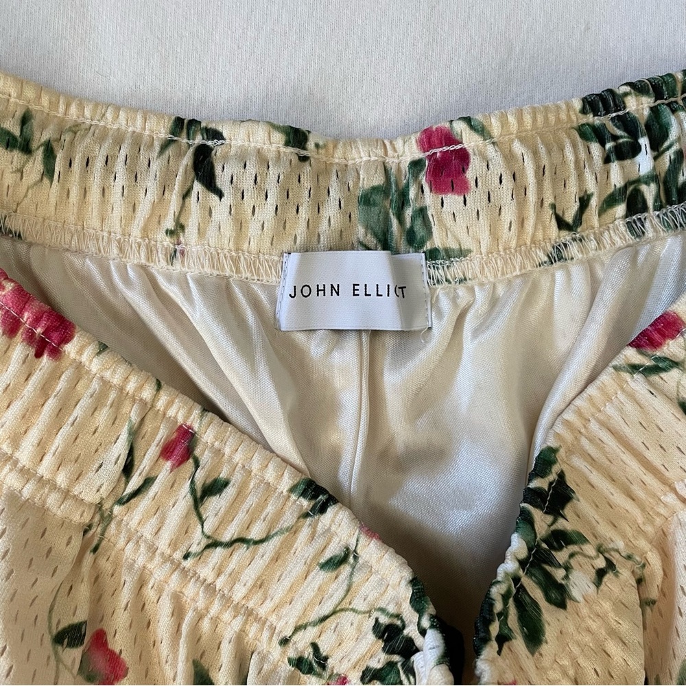 NWOT John Elliott Practice Shorts Yellow Floral Basketball Mesh Large 32” - Picture 8 of 12